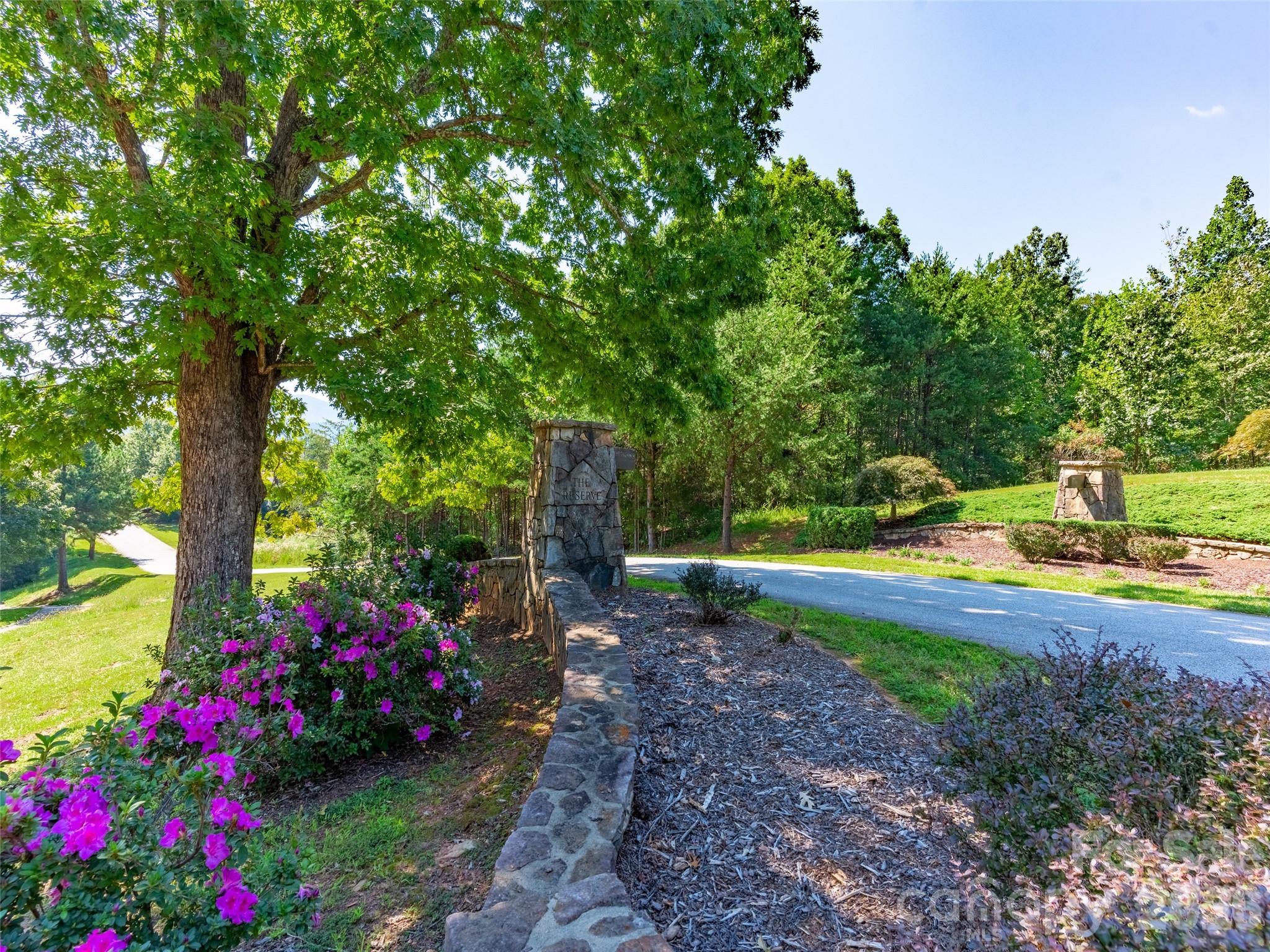 Brights Creek - Land