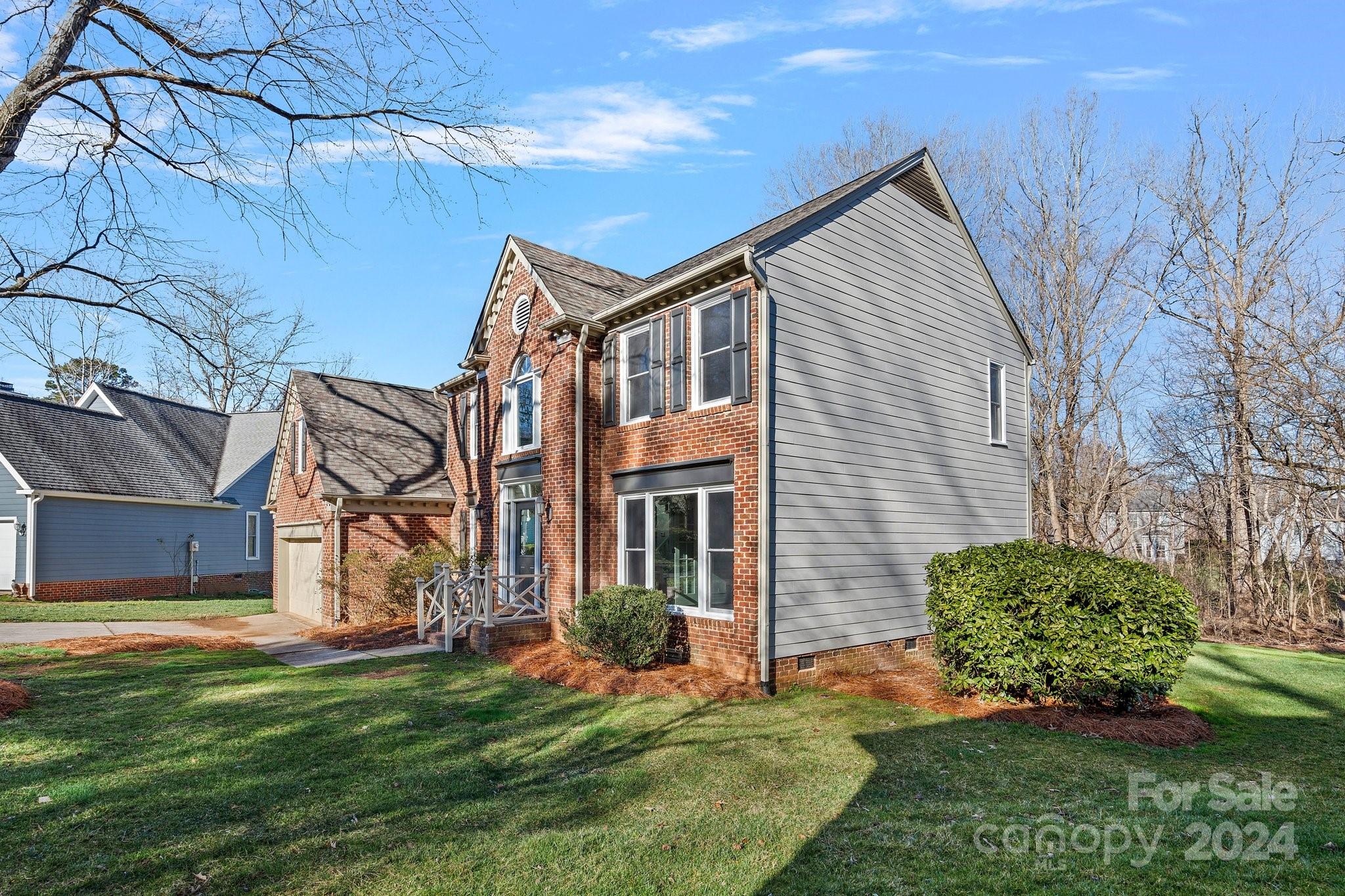 Cedarfield - Residential