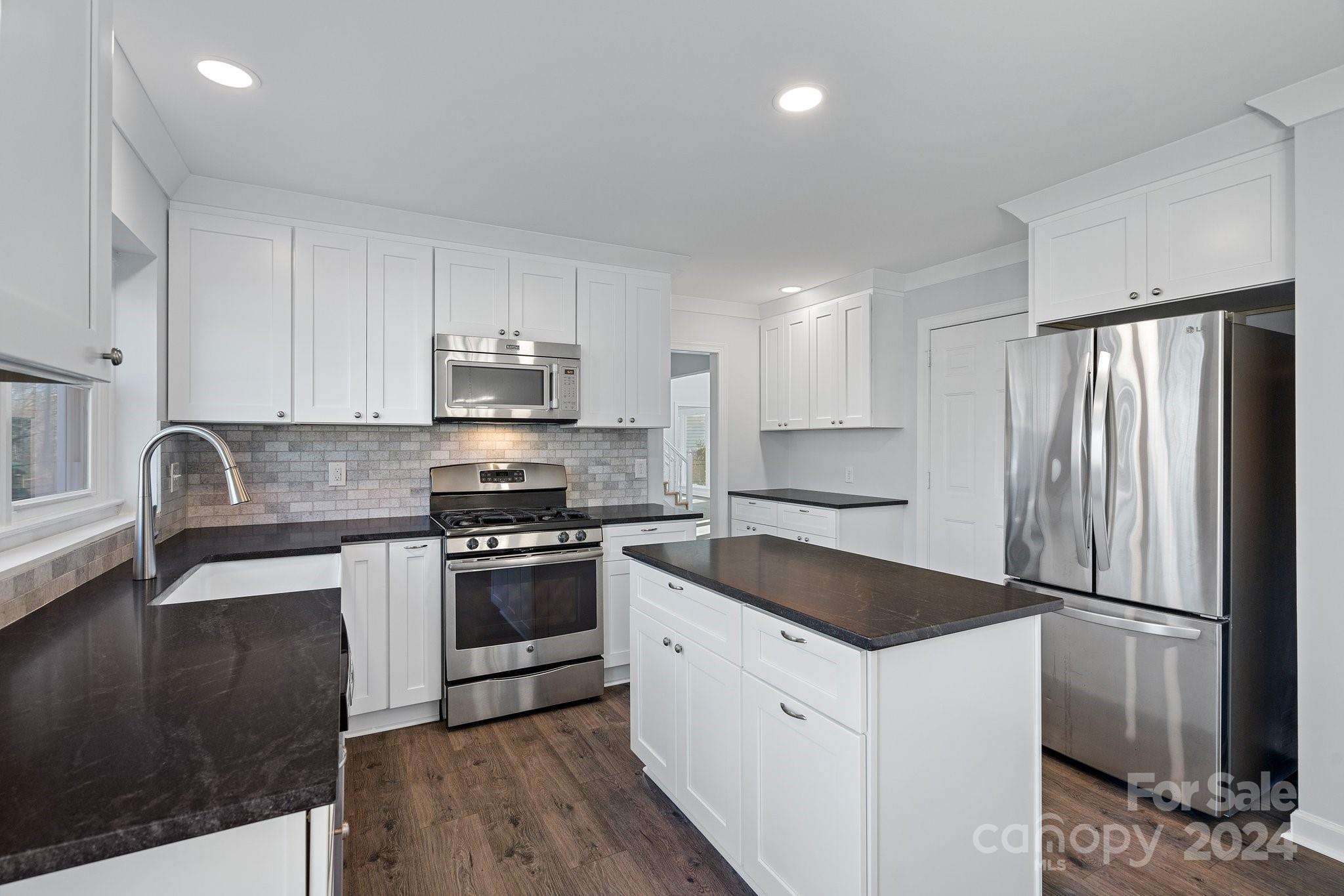 Cedarfield - Residential