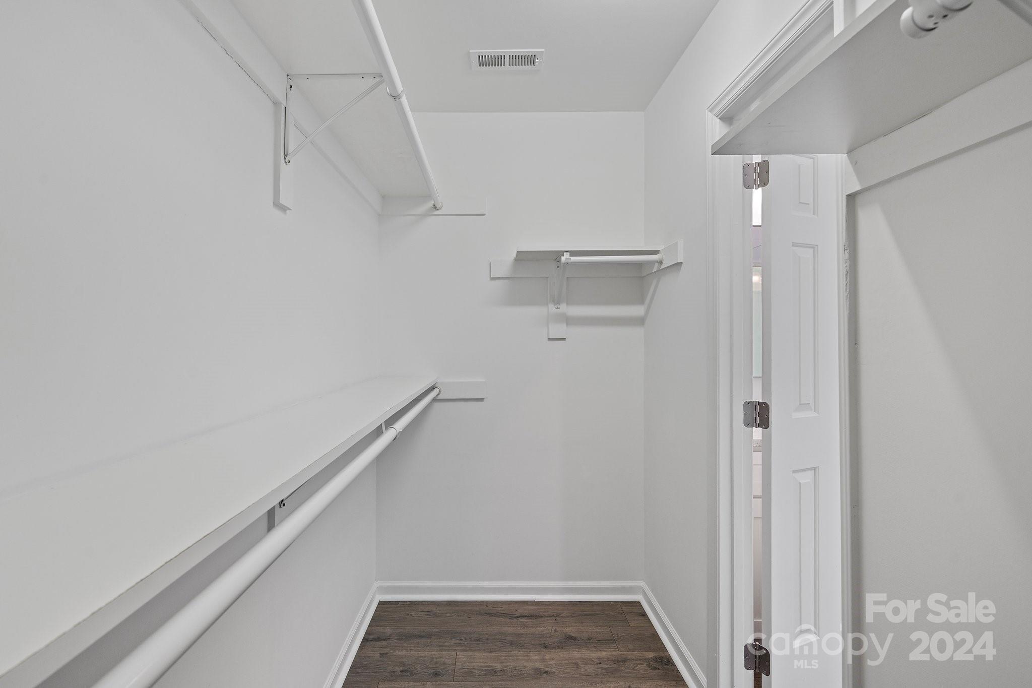 Cedarfield - Residential