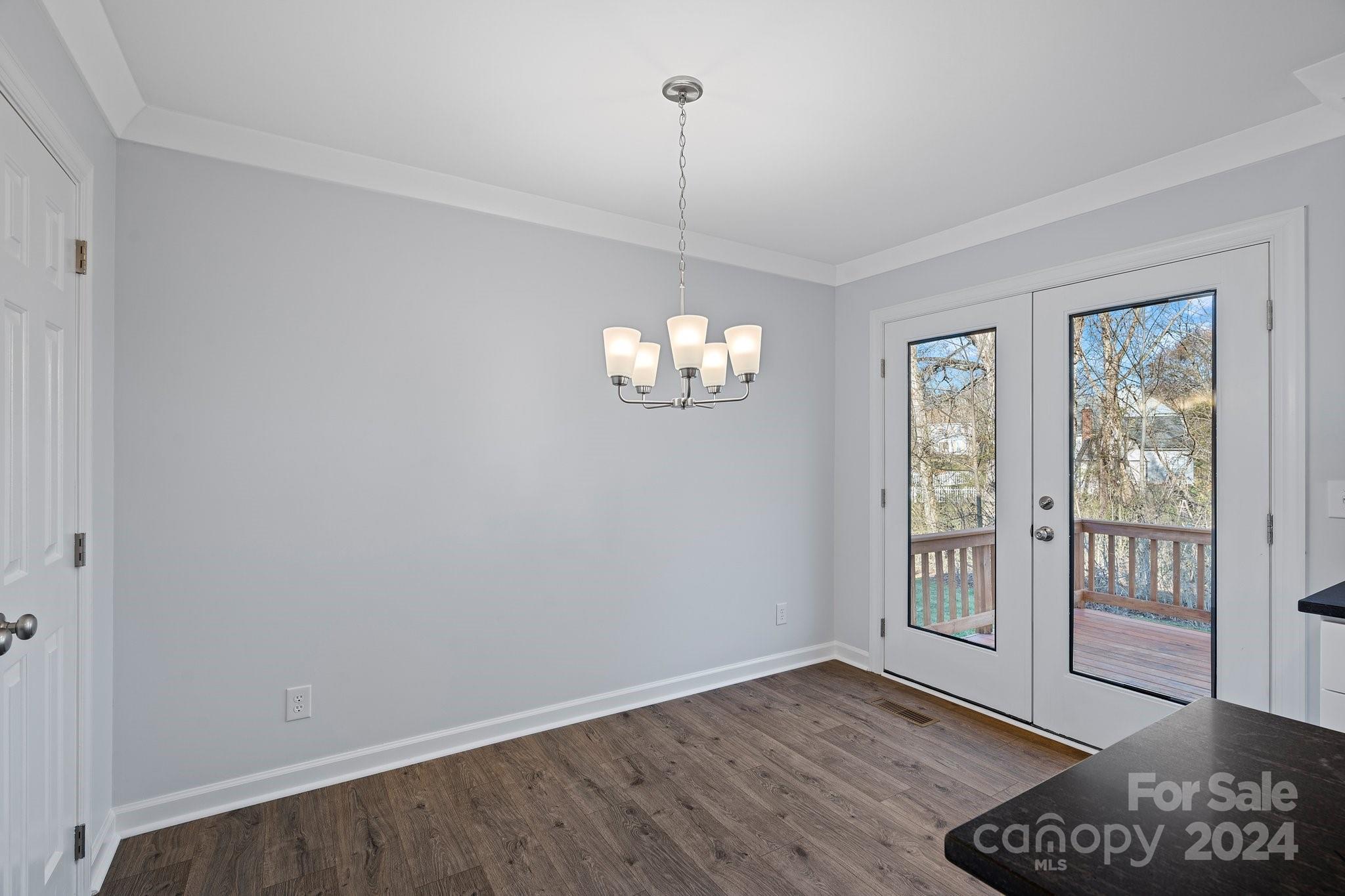 Cedarfield - Residential