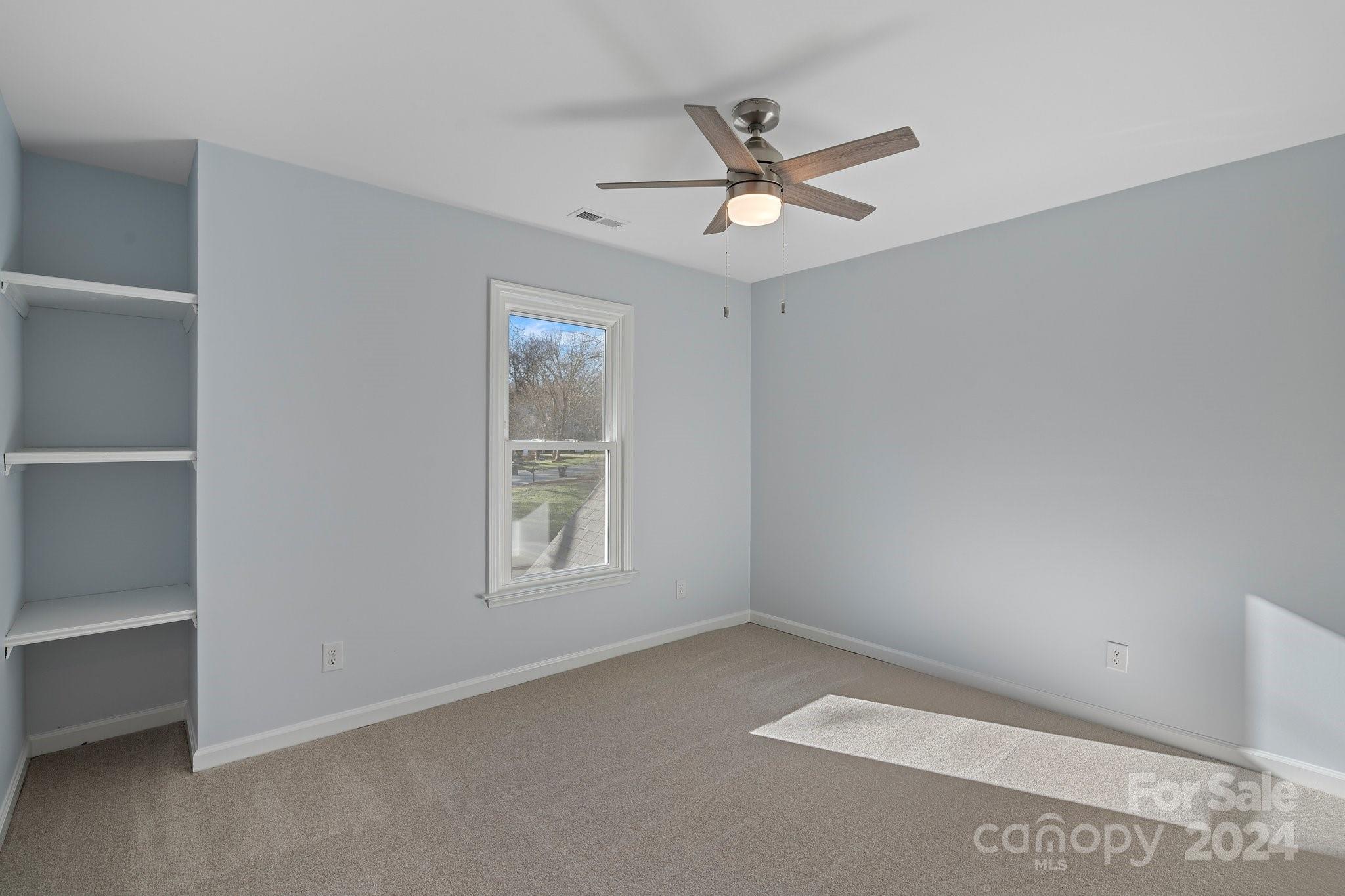 Cedarfield - Residential