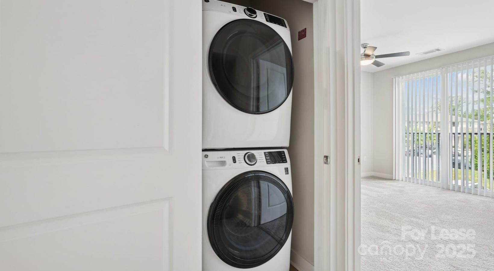 Matthews, North Carolina 28105, United States, 2 Bedrooms Bedrooms, ,3 BathroomsBathrooms,Residential,Active,231291