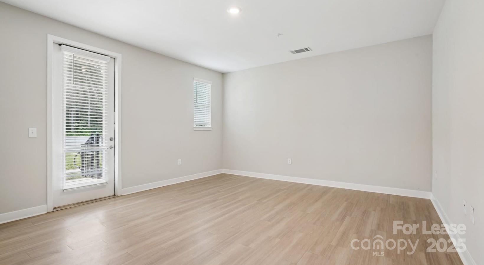 Matthews, North Carolina 28105, United States, 2 Bedrooms Bedrooms, ,3 BathroomsBathrooms,Residential,Active,231291