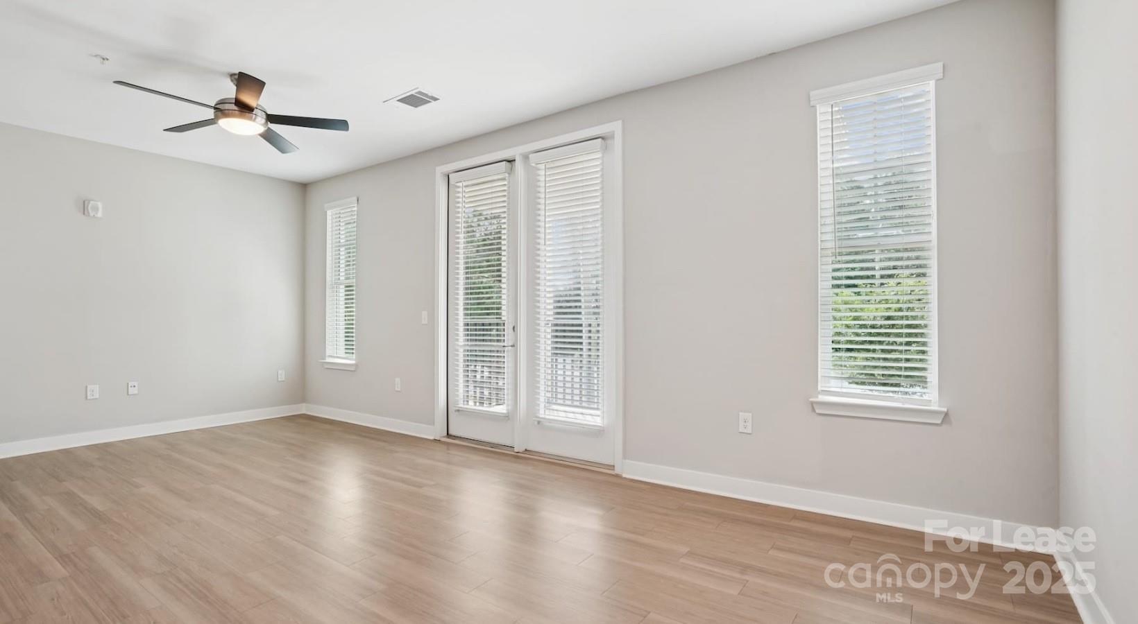 Matthews, North Carolina 28105, United States, 2 Bedrooms Bedrooms, ,3 BathroomsBathrooms,Residential,Active,231291