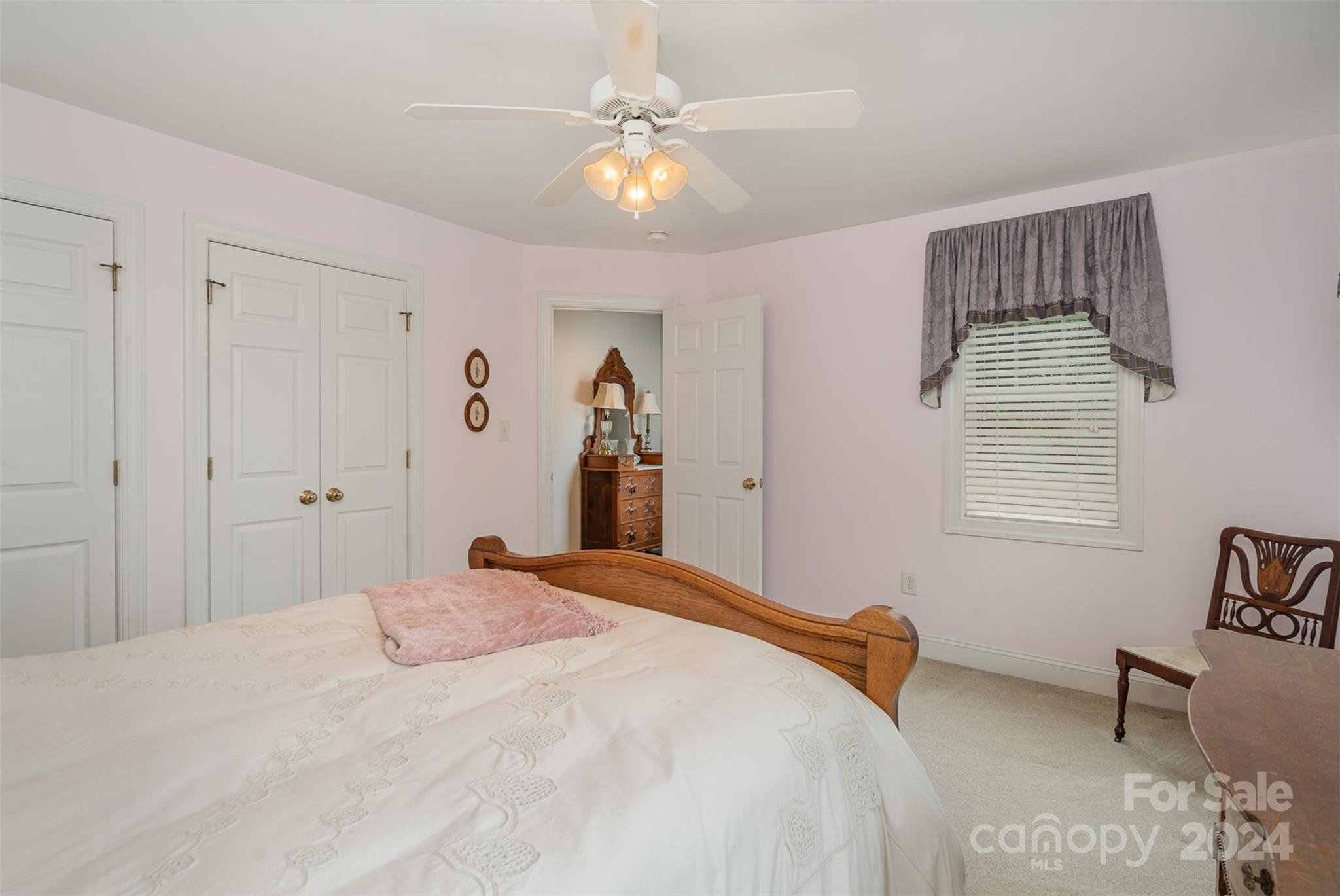 Chestnut Oaks - Residential