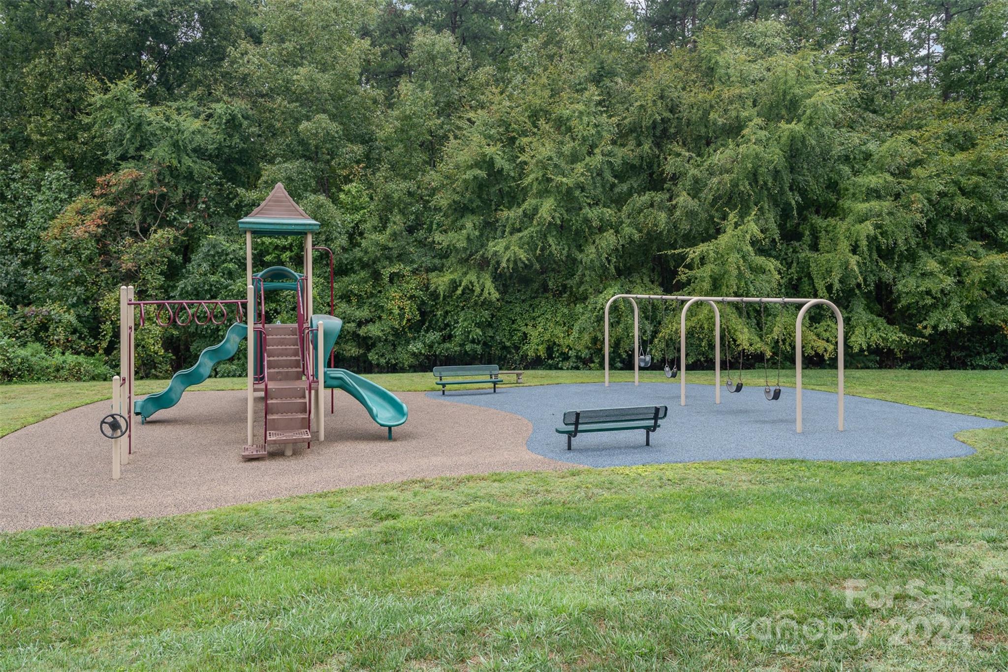 Chestnut Oaks - Residential