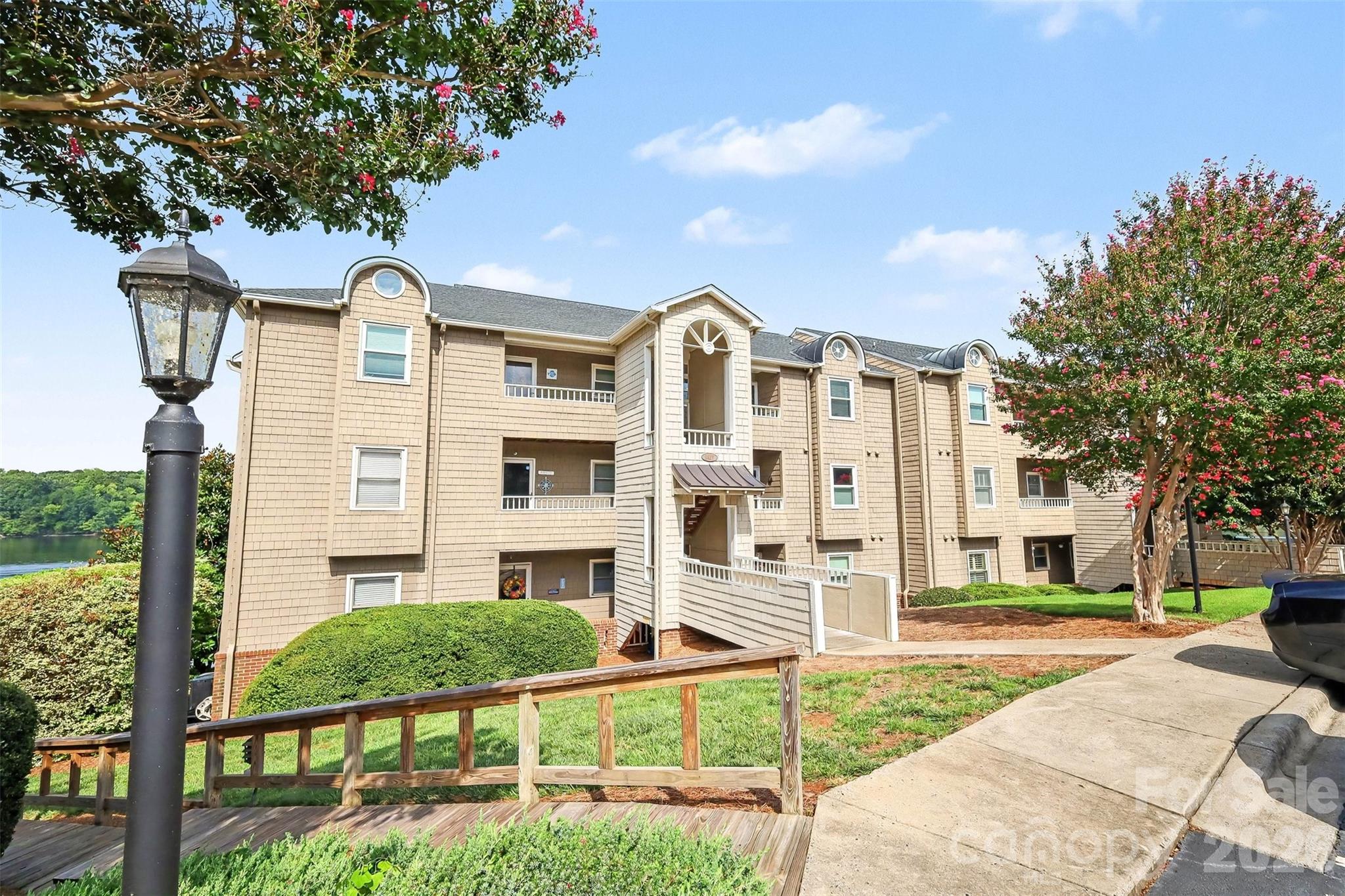 9817 Emerald Point Drive Unit 10