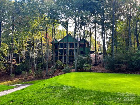 Photo of 99 Little Cherokee Ridge, Hendersonville, NC 28739 (MLS # 4310705)