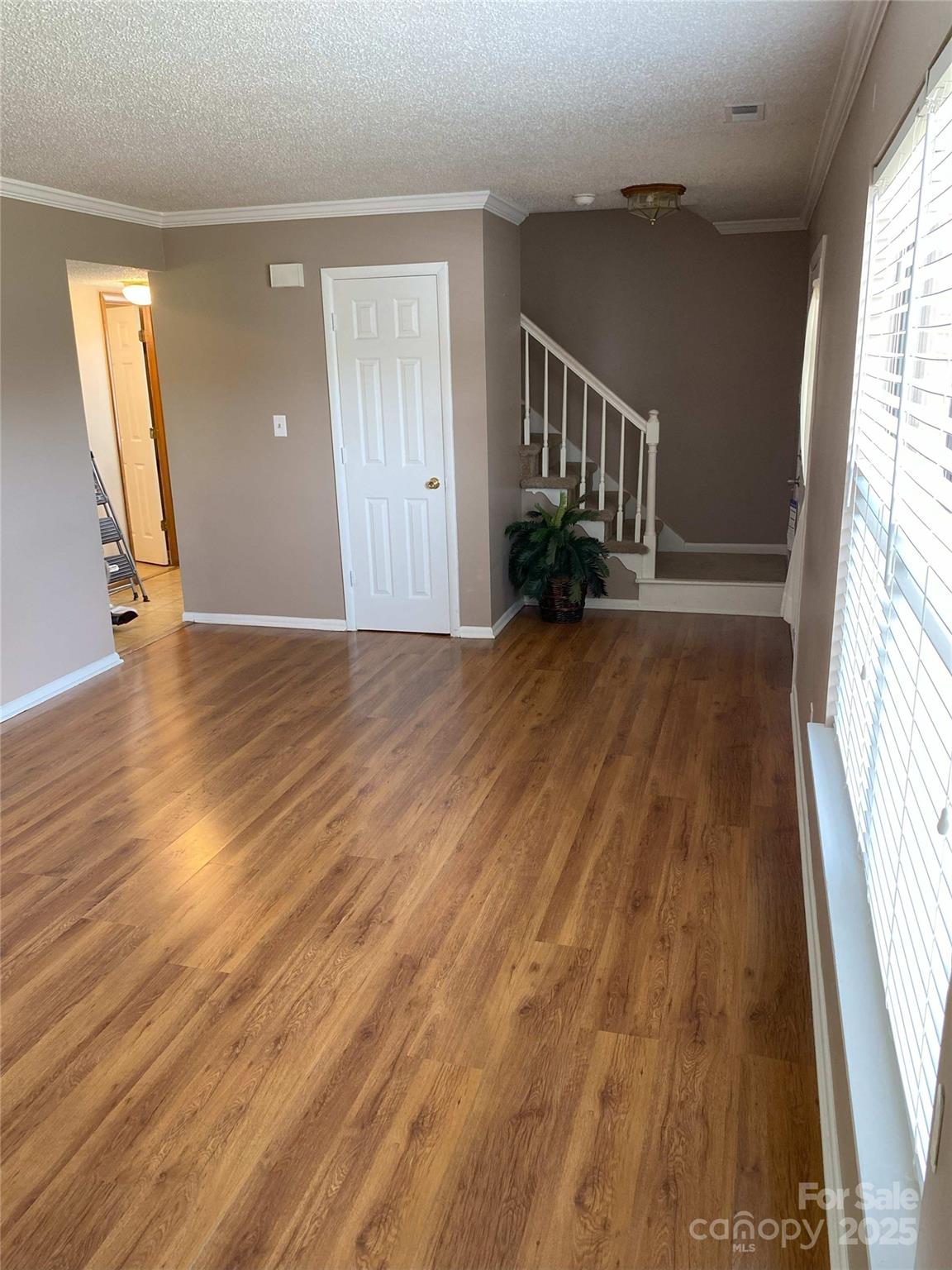 Newell Acres - Residential