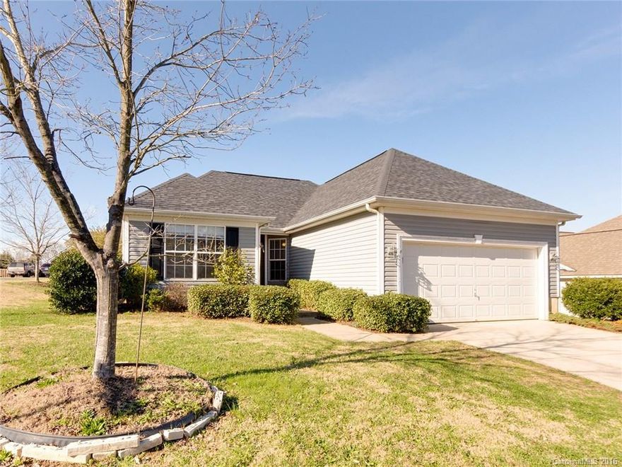 This open concept 1 story ranch home located in Indian Land, SC features a 2 car garage, spacious floor plan, 3 bedrooms, 2 full baths, and stainless steel appliances. Located minutes from major highways like 485 and 521.