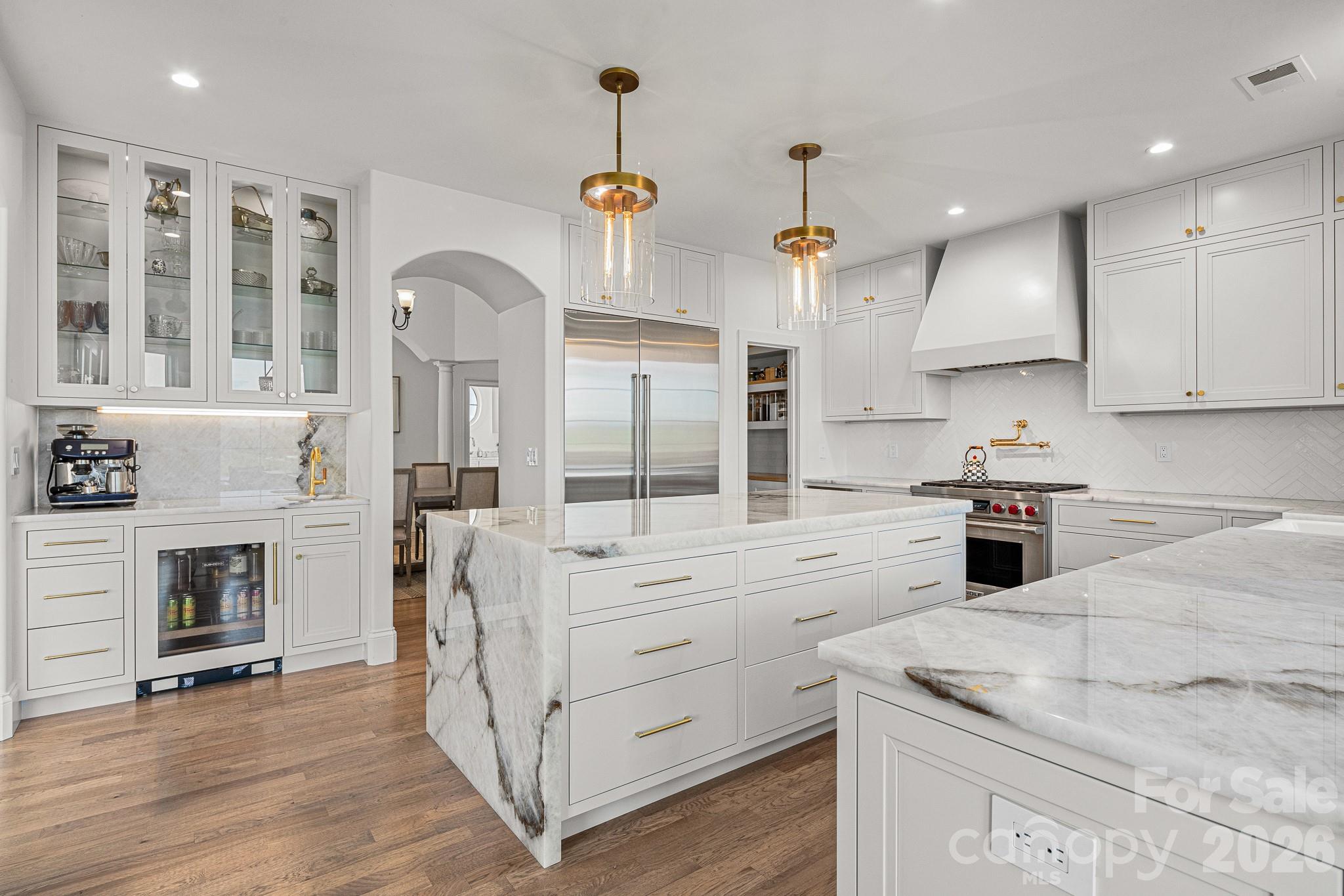 Mountain Shadows - Residential