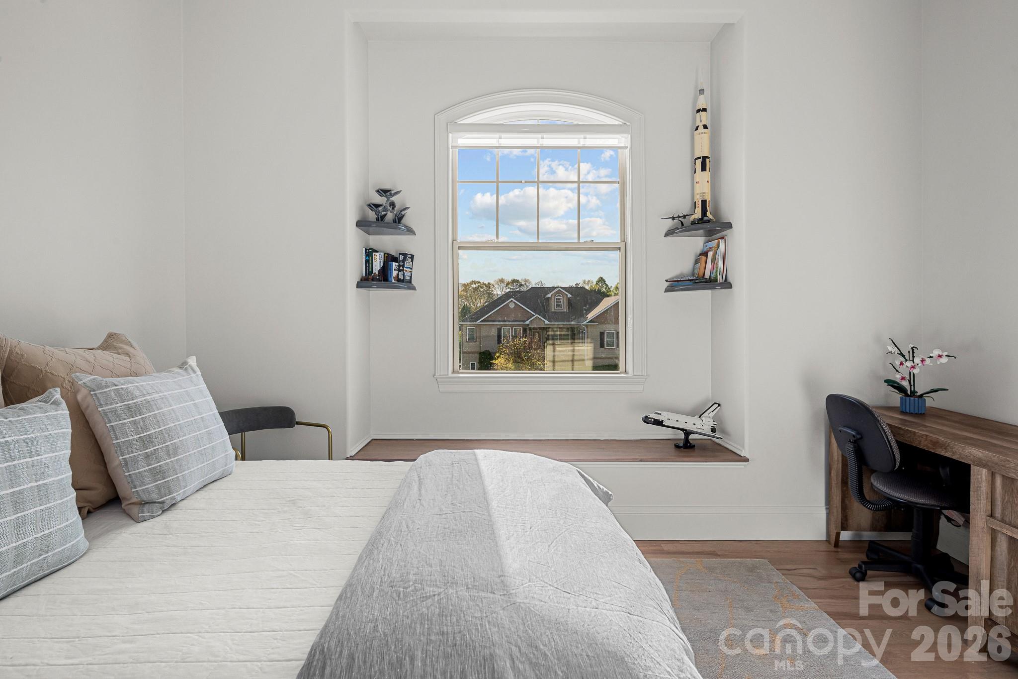 Mountain Shadows - Residential