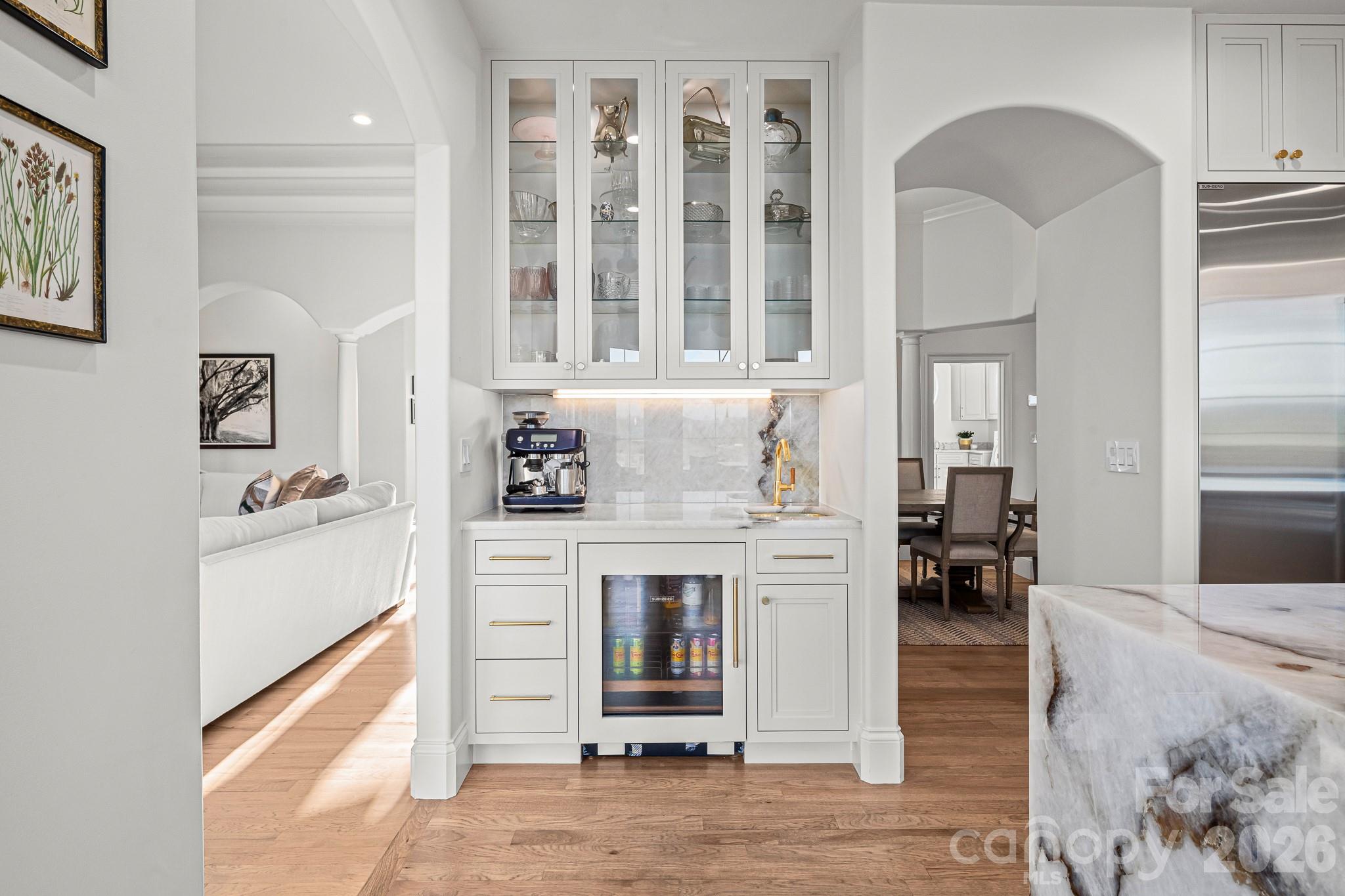 Mountain Shadows - Residential