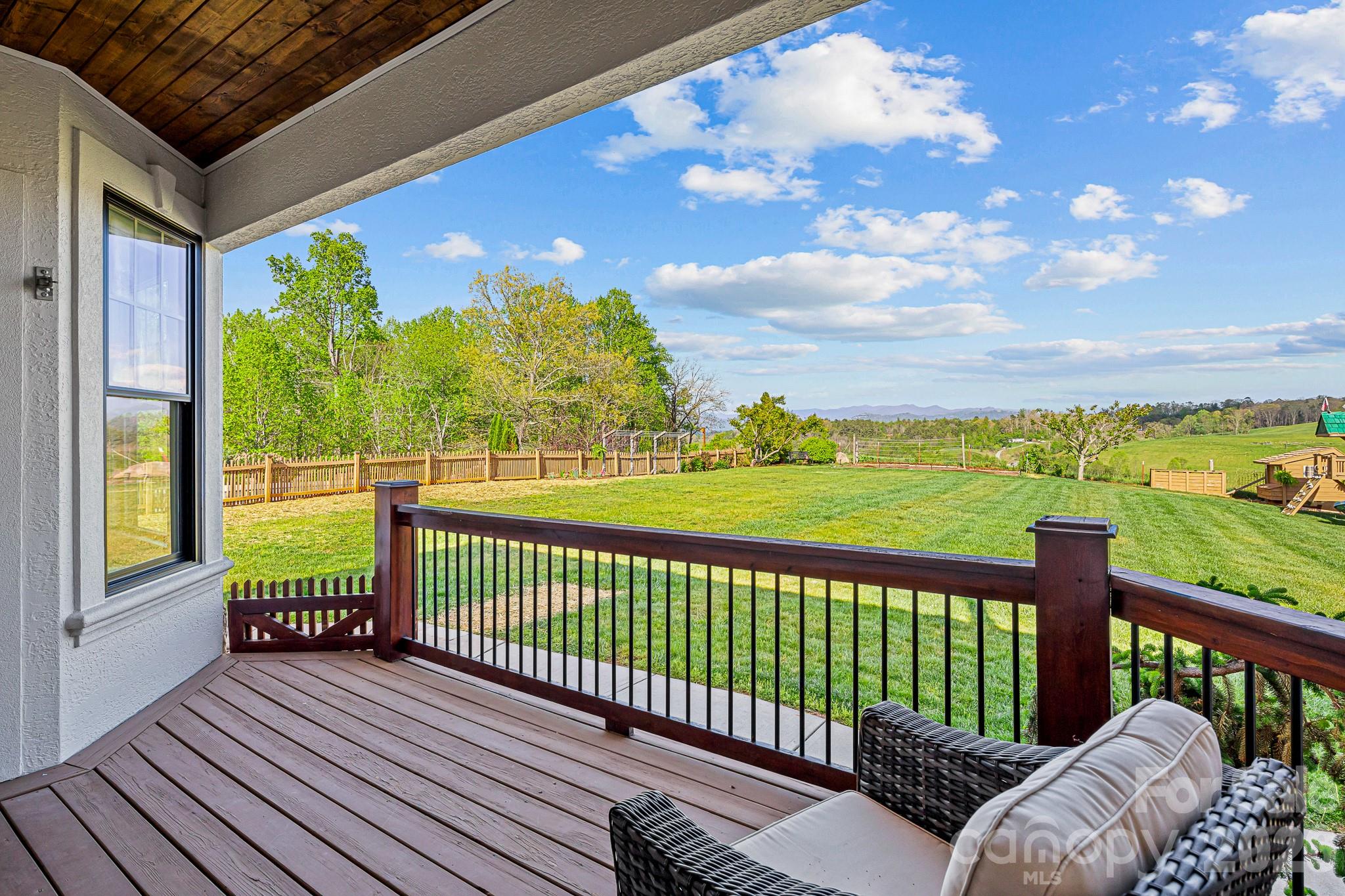 Mountain Shadows - Residential