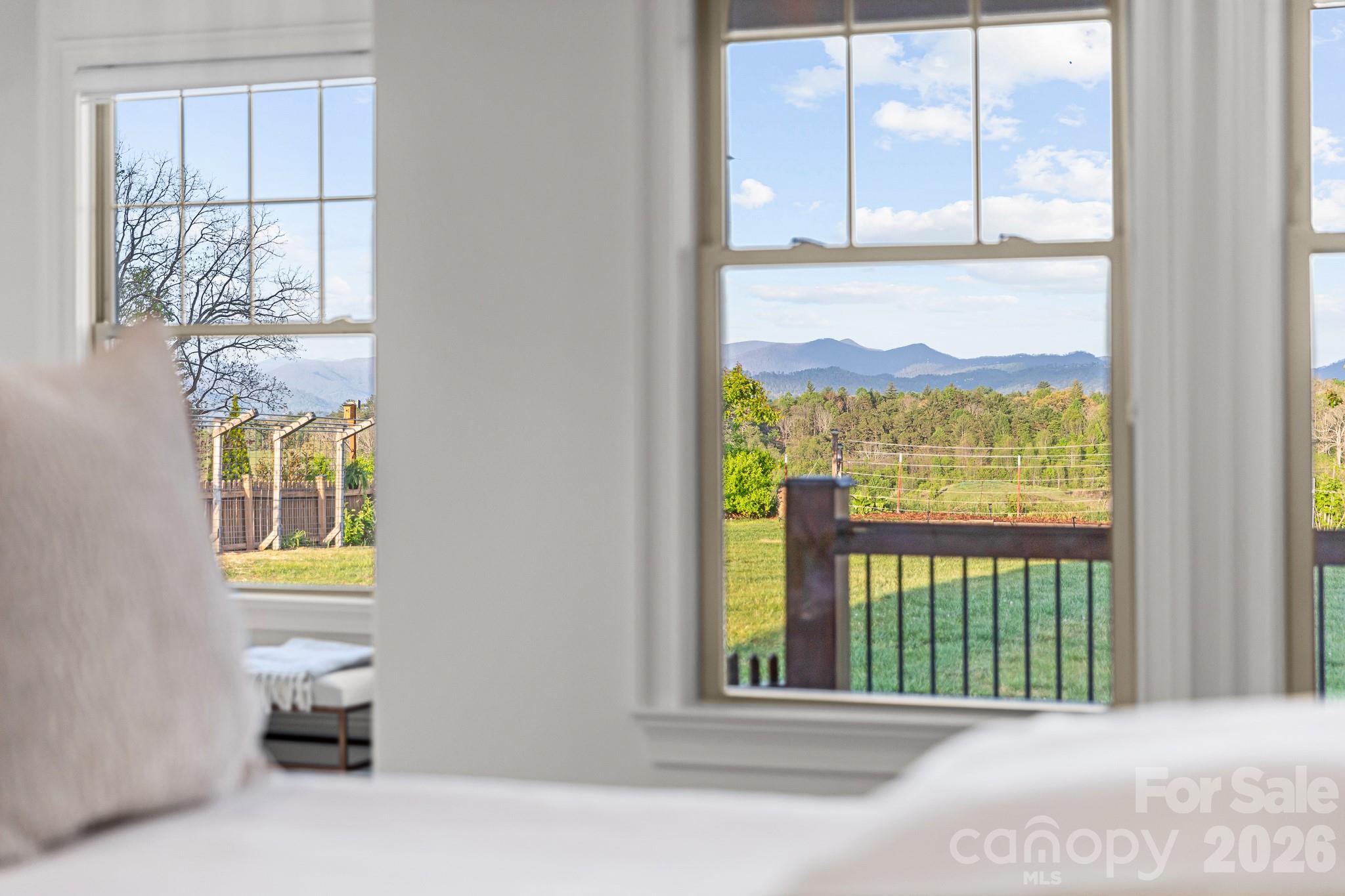 Mountain Shadows - Residential