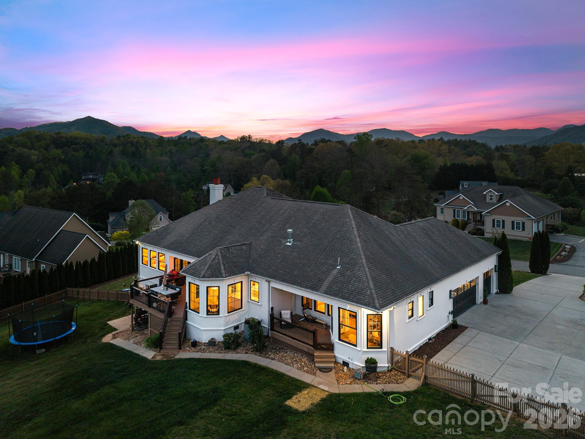 Mountain Shadows - Residential