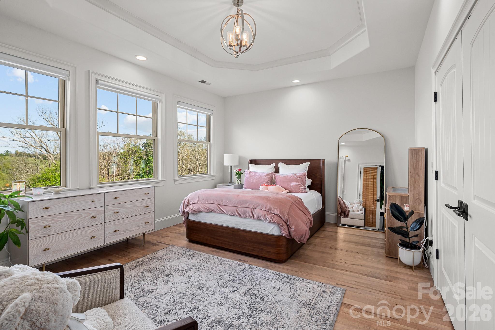 Mountain Shadows - Residential