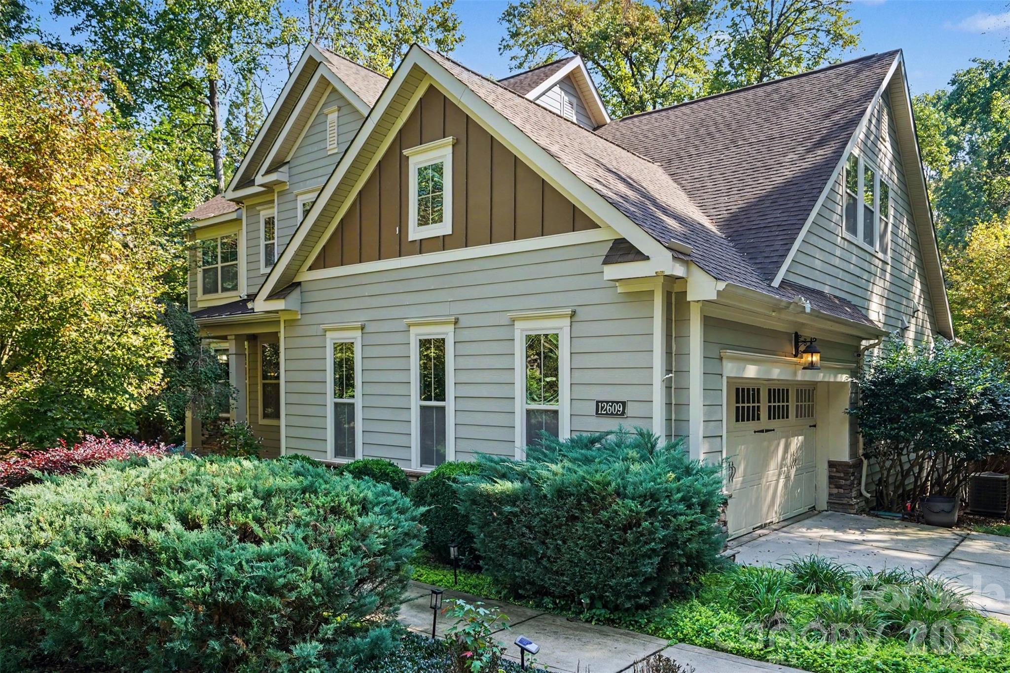 12609 Burr Oak Lane