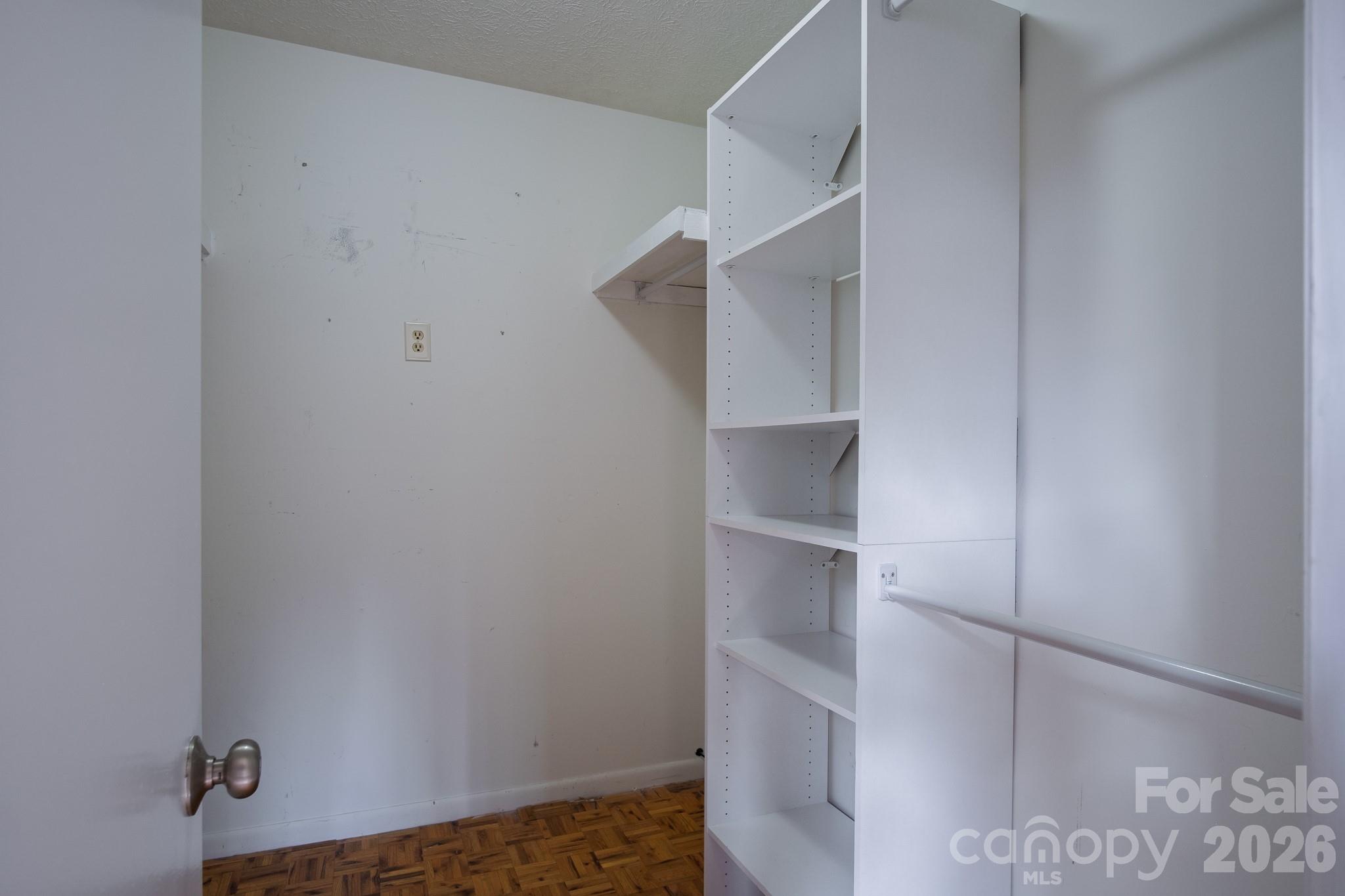 Glen Cannon - Residential