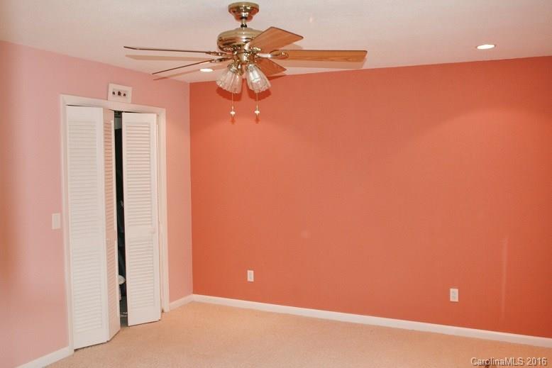 Ellington Heights - Residential