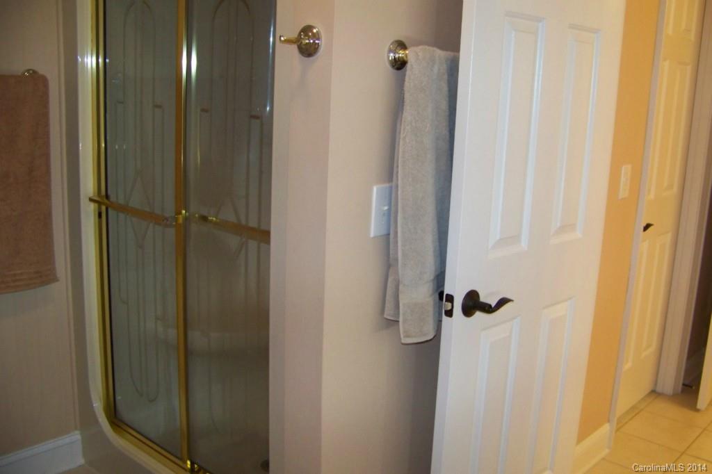 Oak Creek - Residential