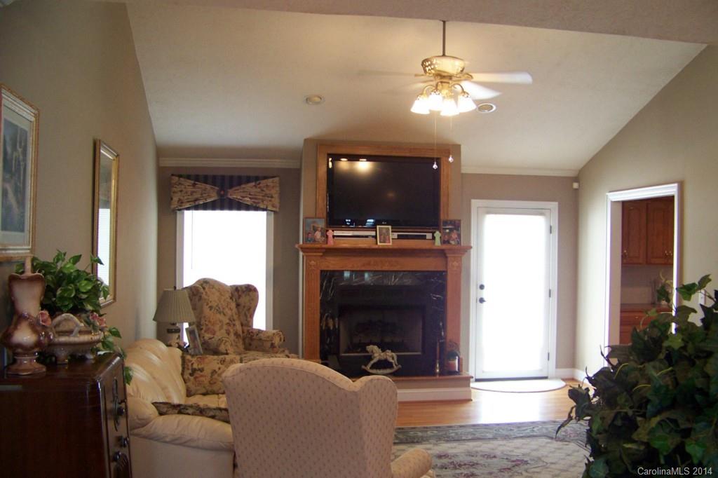 Oak Creek - Residential