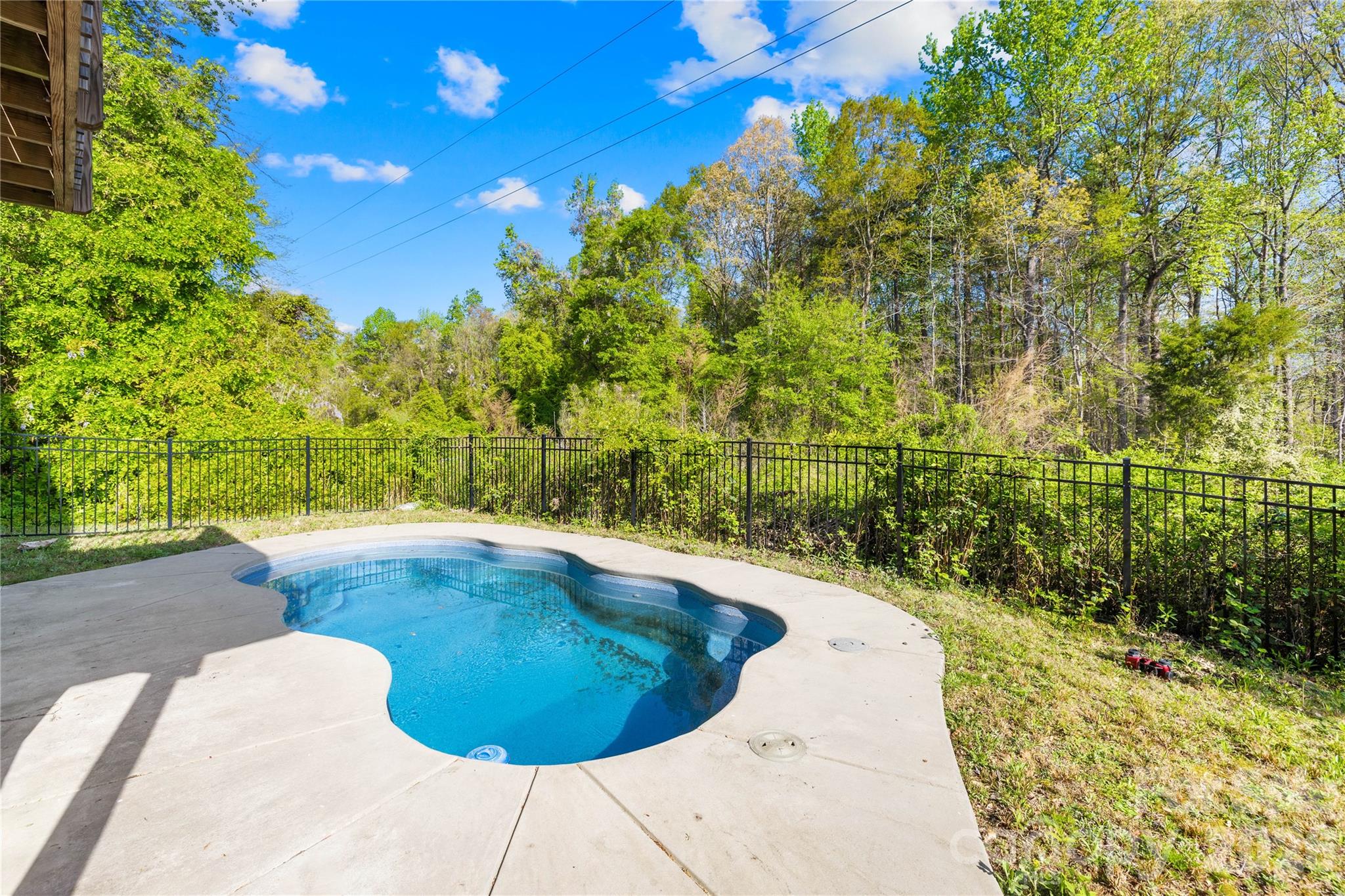 1072 Willow Bend Drive