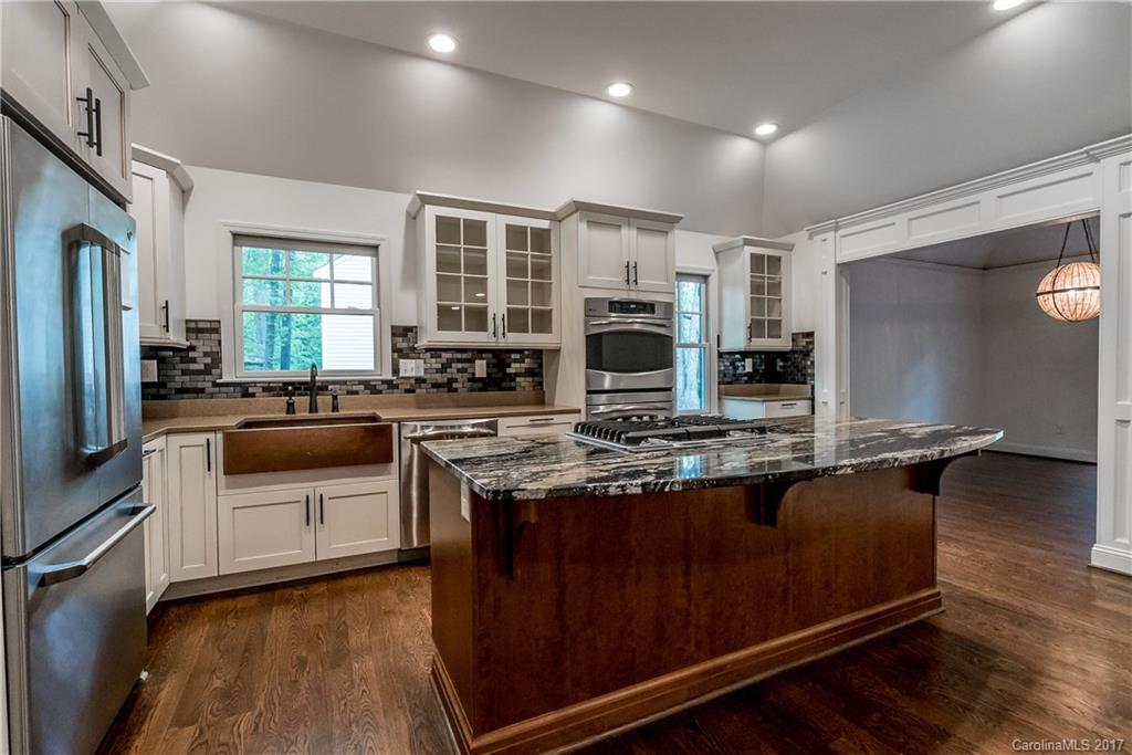 Governors Square - Residential