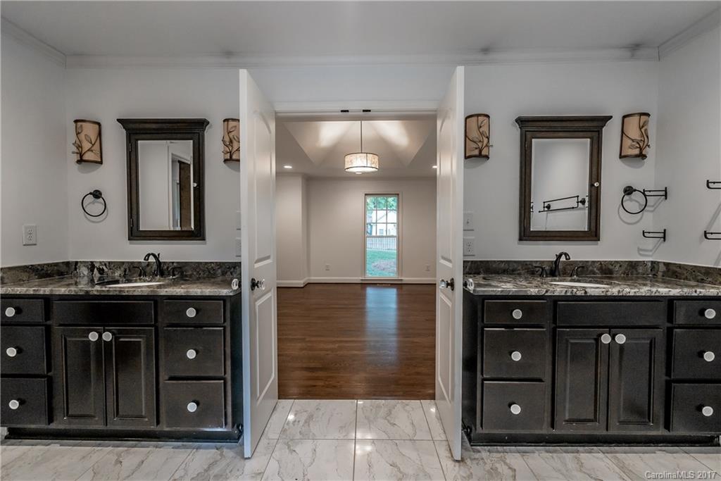 Governors Square - Residential