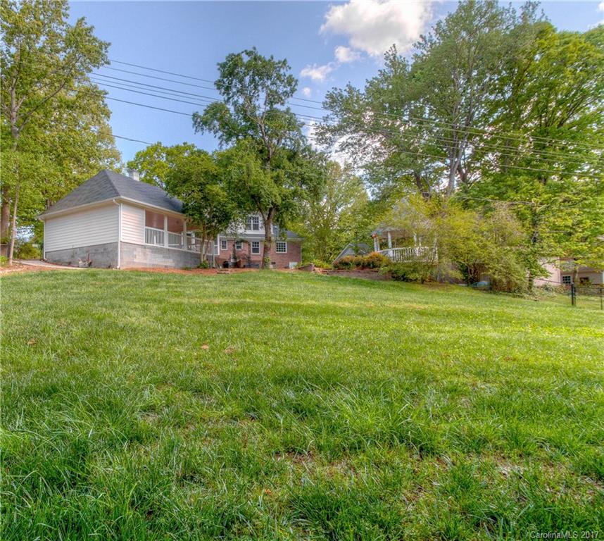 Governors Square - Residential