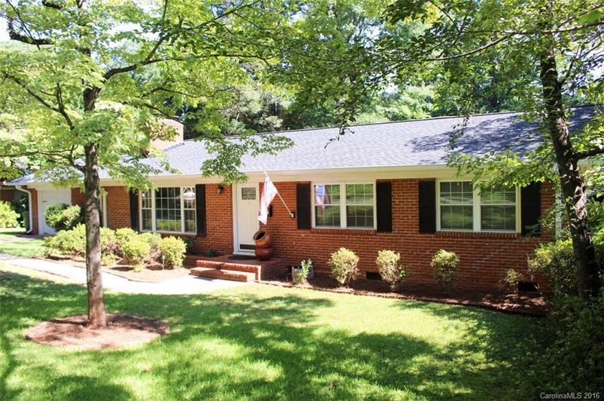 LOCATION LOCATION LOCATION! Beautiful 4 bedroom, 3 full bath home nestled in heart of downtown Fort Mill.  Best school district and convenient to everything. Home has been updated with new paint throughout, all new laminate hardwoods and even a second master bedroom! Newer roof in 2011. Large, fenced yard with newer deck. Buyers sale fell through after multiple extensions. Home was inspected and repairs have been made. Multiple Offer situation. Acepting all offers until 1/17 at 5pm.