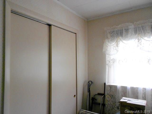 Nix Creek Road - Residential