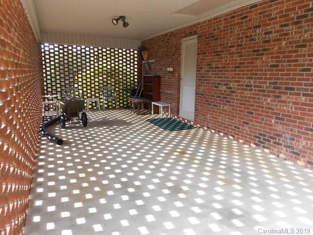 Nix Creek Road - Residential