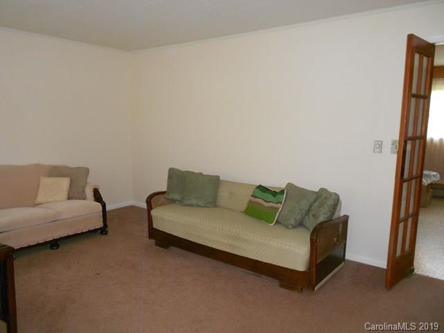 Nix Creek Road - Residential