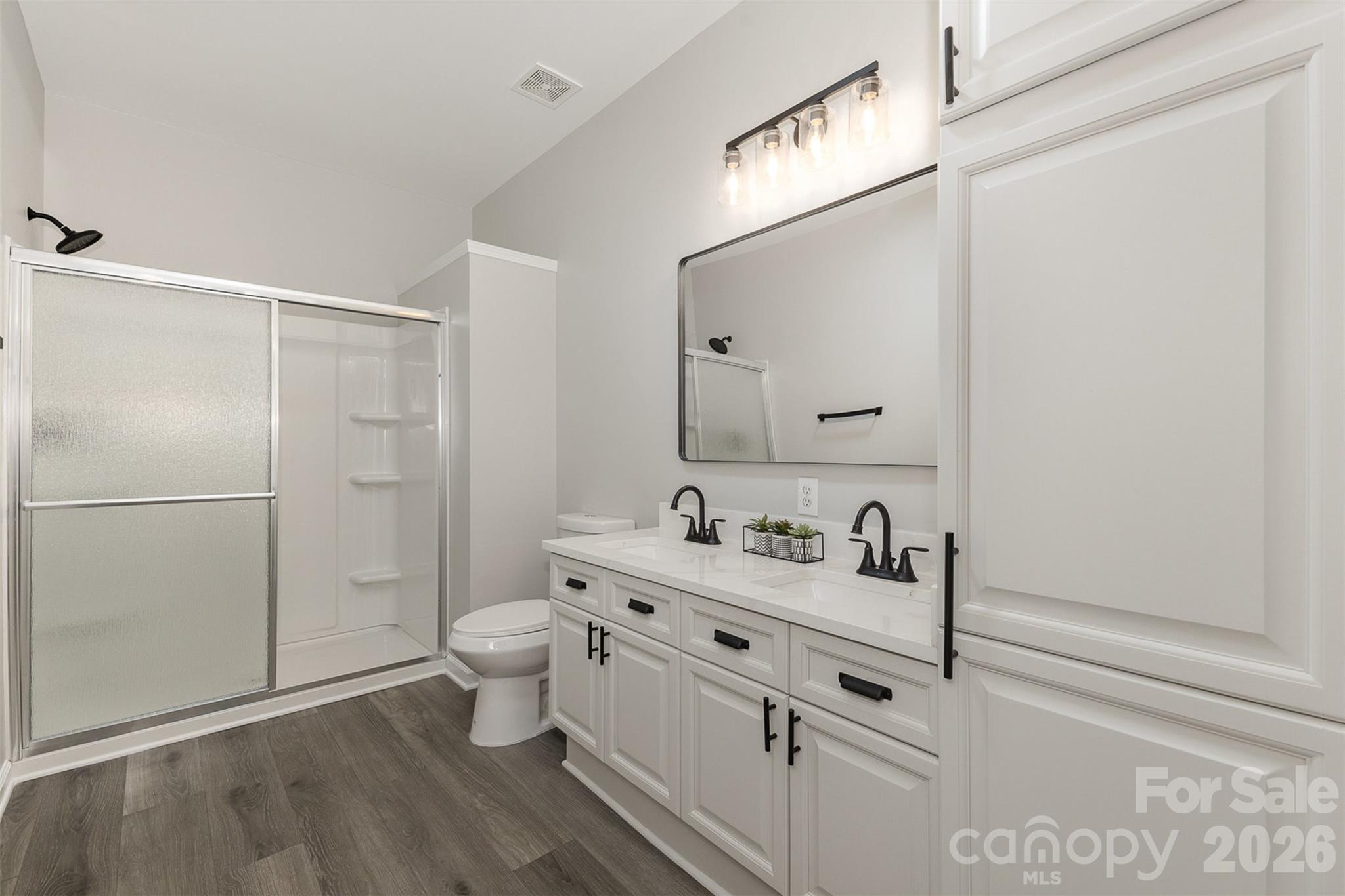 Huntington Ridge - Residential