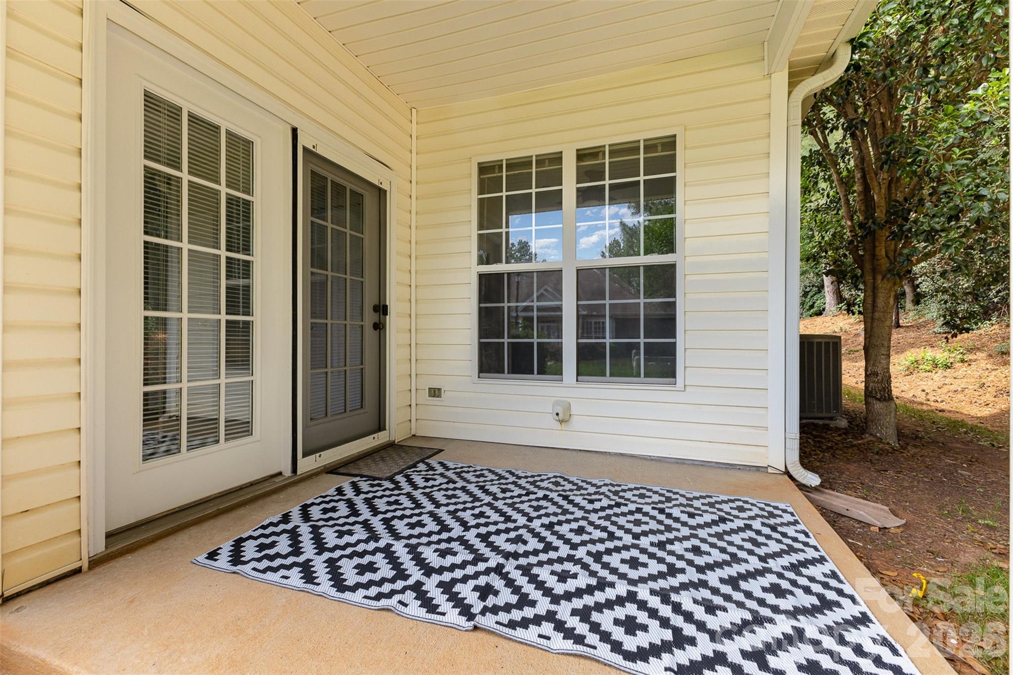 Huntington Ridge - Residential