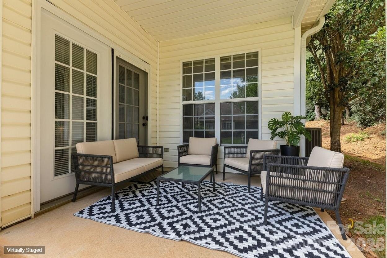 Huntington Ridge - Residential