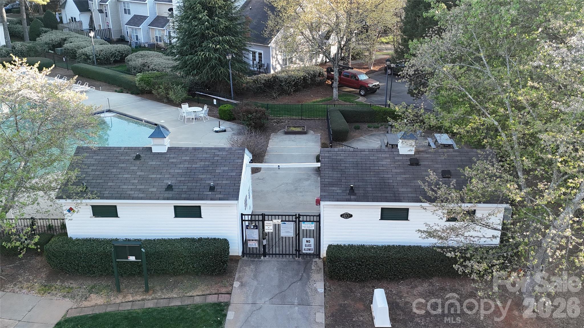 Huntington Ridge - Residential