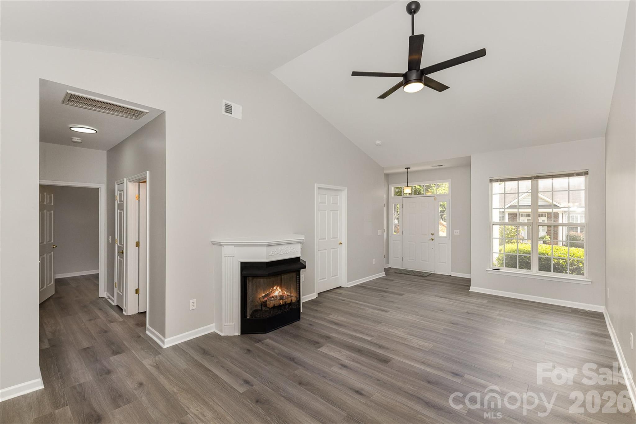 Huntington Ridge - Residential