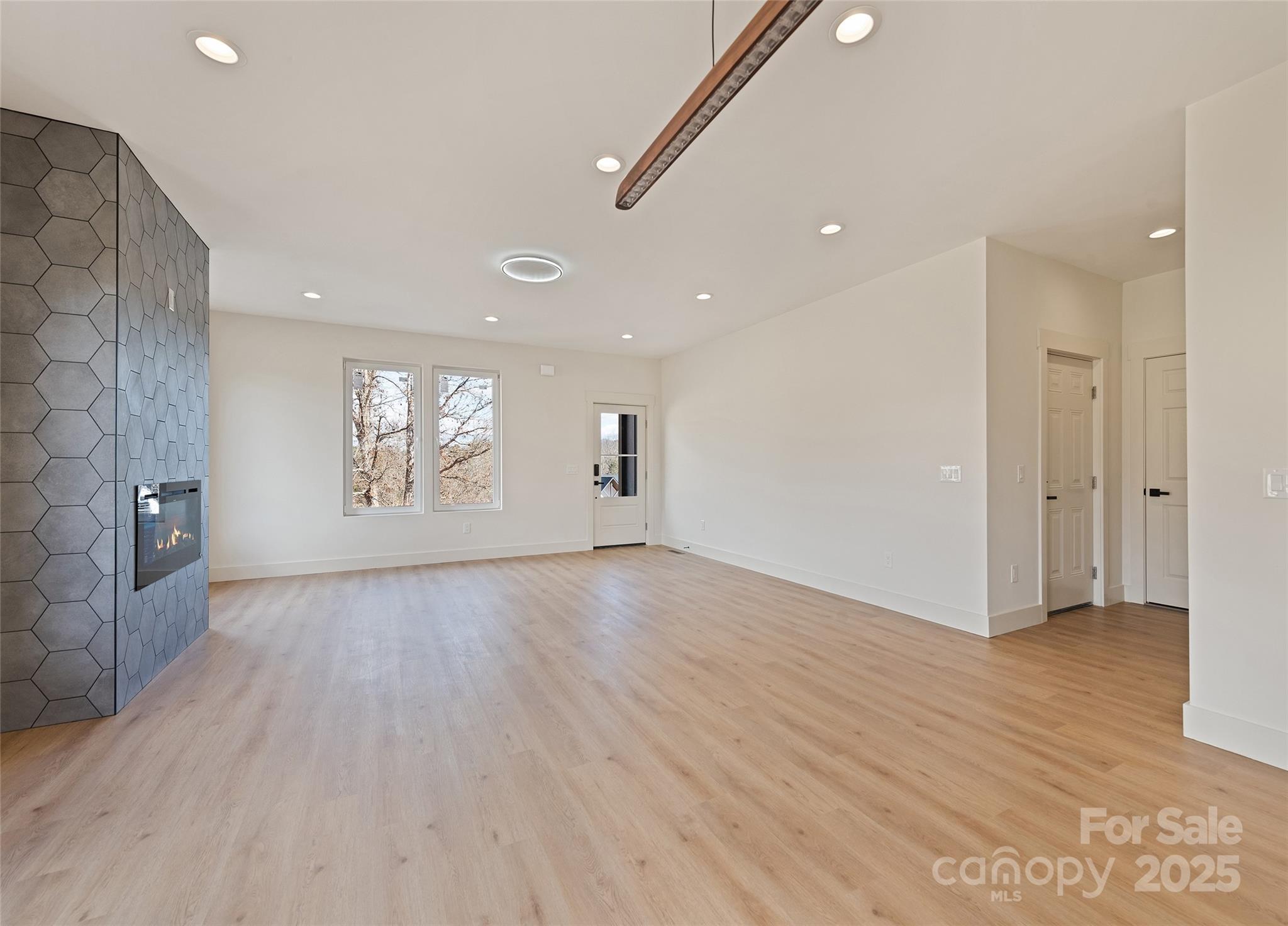 40 Firefly Ridge Trail