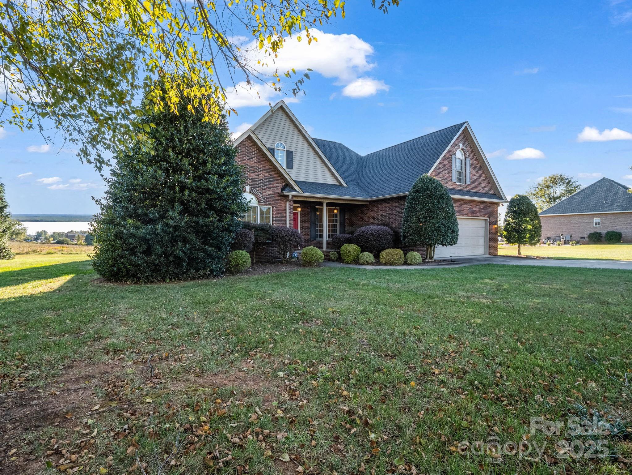 711 Cedar Hill Drive