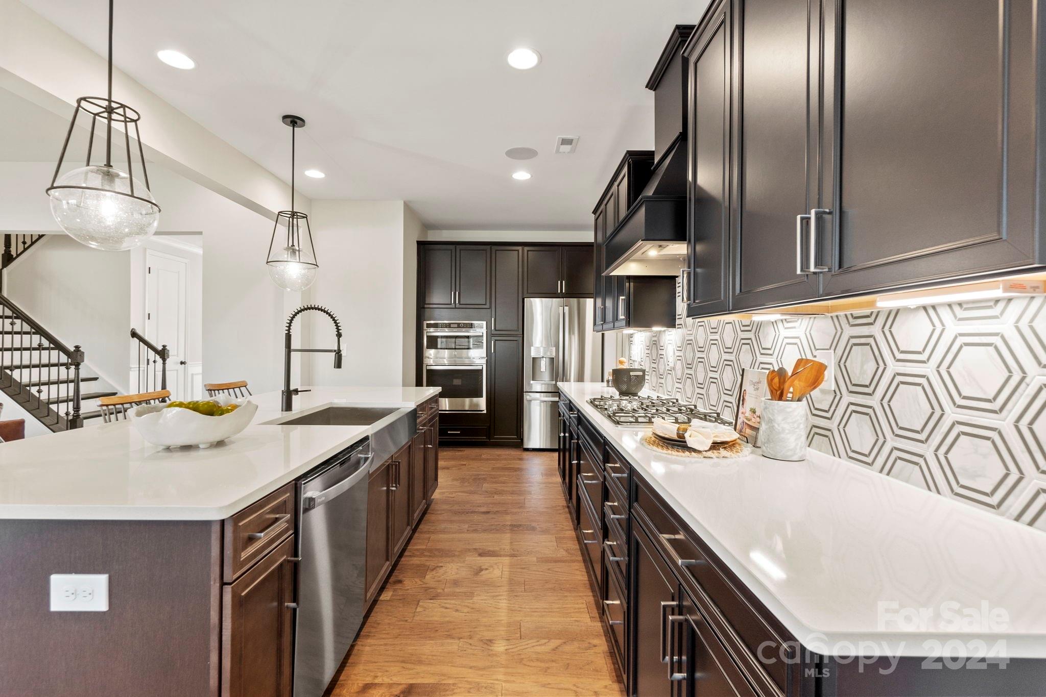 The Estates at Sugar Creek - Residential