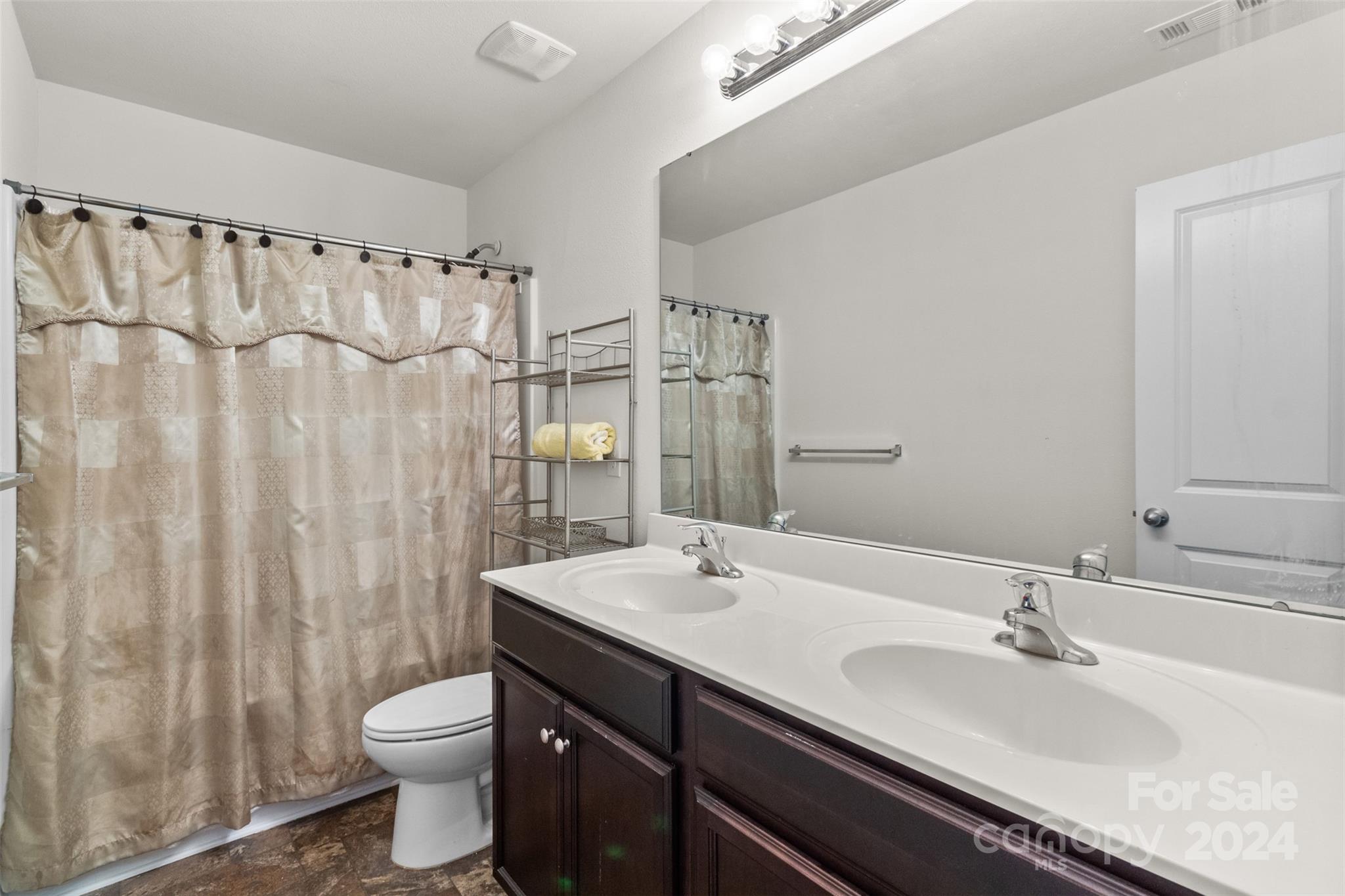 Oakbrooke - Residential