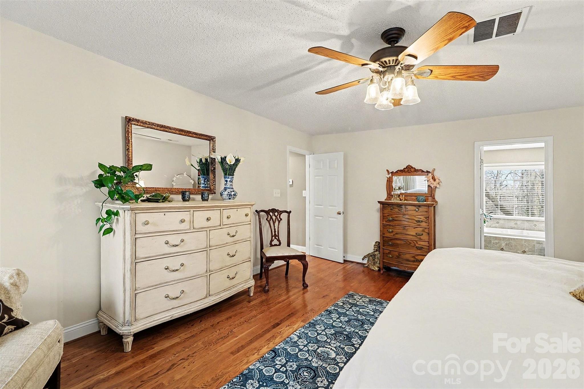 Dakota Woods - Residential