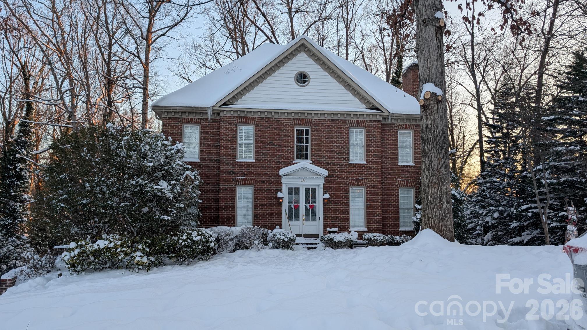 Dakota Woods - Residential