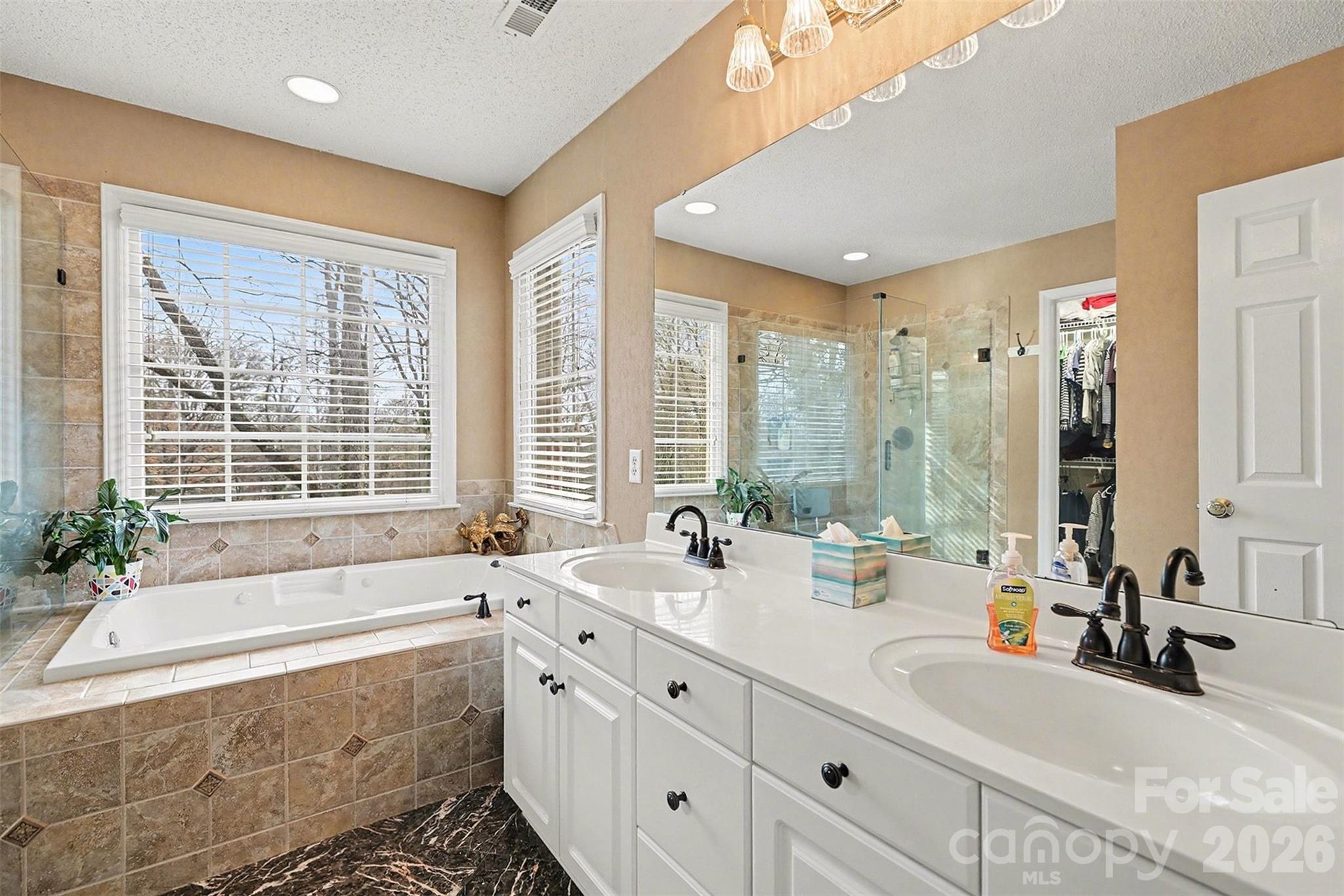 Dakota Woods - Residential