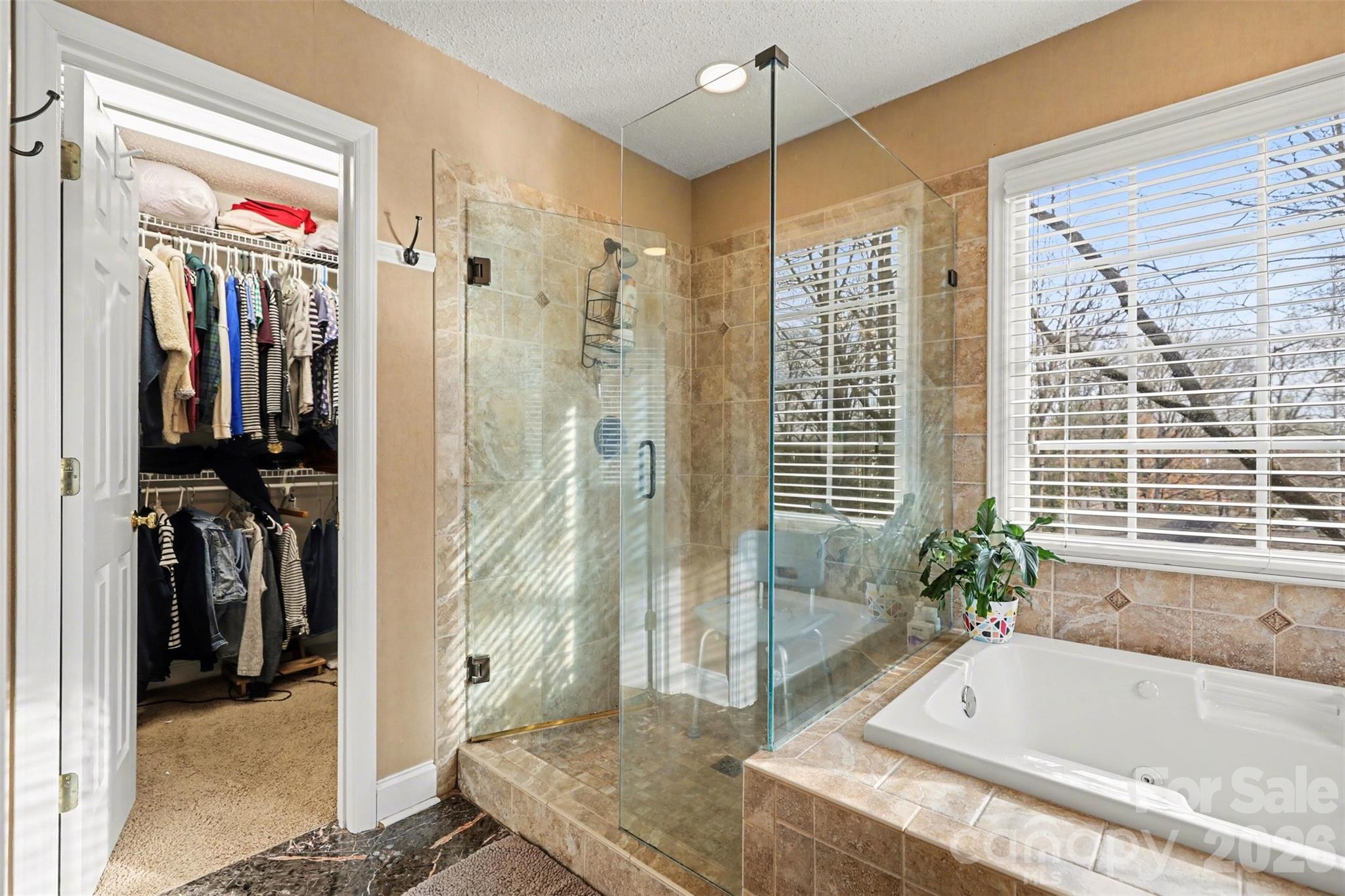 Dakota Woods - Residential