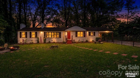 Photo of 608 W 4th Avenue, Gastonia, NC 28052 (MLS # 4385881)