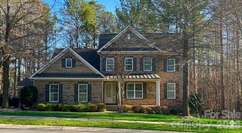 Photo of 2404 Island Lake Drive, Charlotte, NC 28214 (MLS # 4340024)